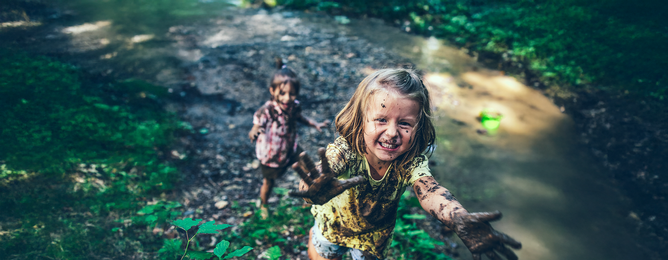 header-website-buitenlucht-gezinnen-spelen